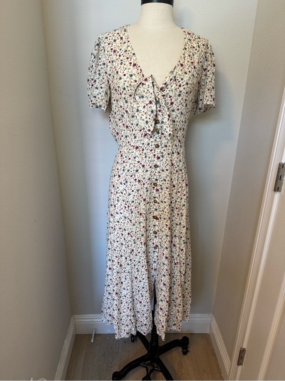 Sézane Ophelia Dress in Song of Summer - Picture 3 of 8
